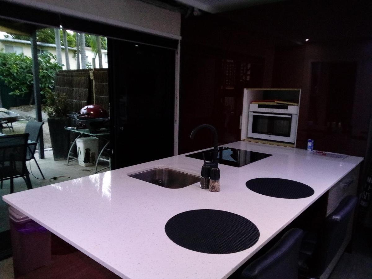 Southport-Dandar Apartment Gold Coast Luaran gambar