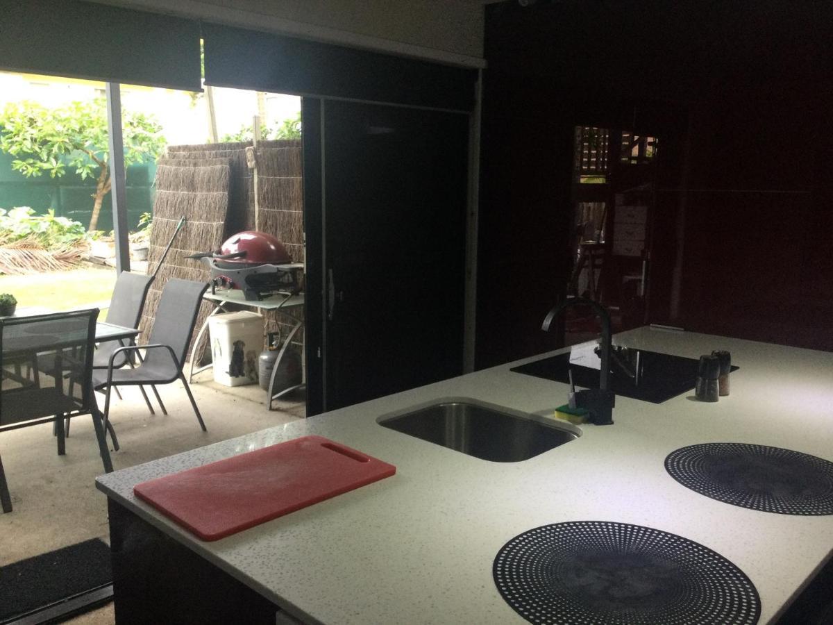 Southport-Dandar Apartment Gold Coast Luaran gambar